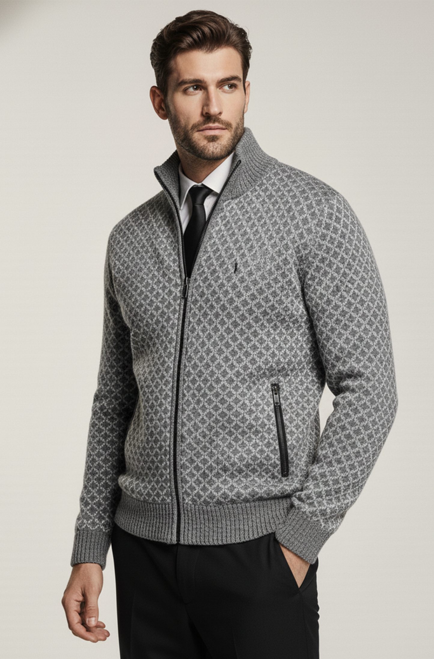 Stickad Jacka med Hög Krage och Geometriskt Mönster | Lennart – Grå